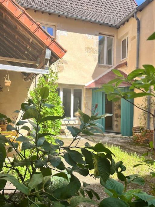Holiday home Maison Des Chevilles *